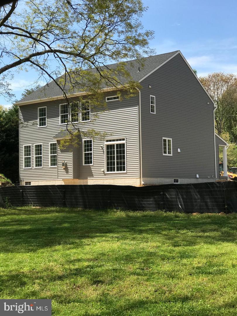 1405 Insey Road Annapolis, MD 21409 - Photo 3 of 13 Room for pool, deck, games and more!