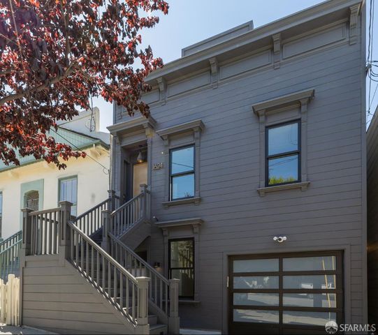 a view of house with a outdoor space