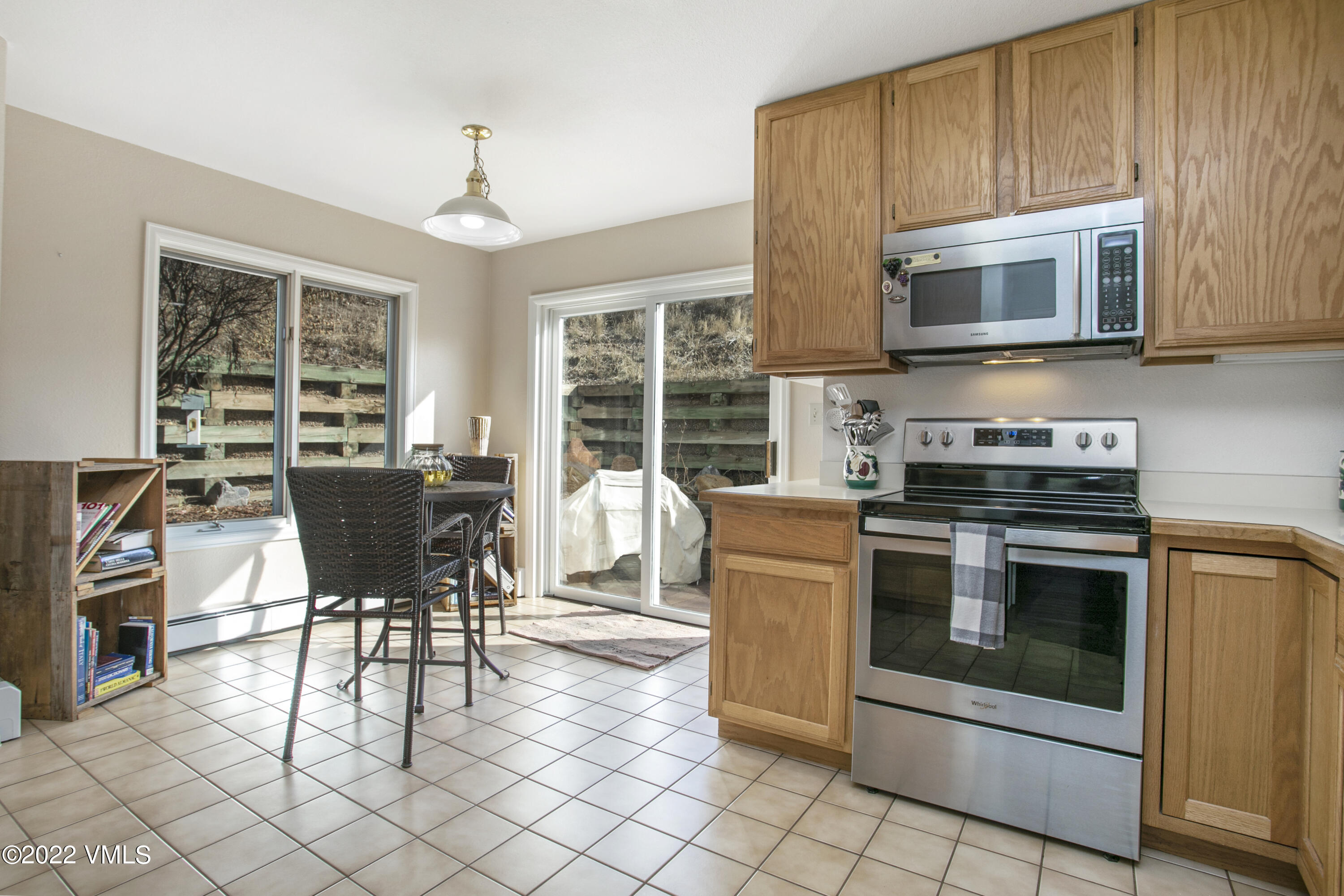 81 Lariat Road, Unit B Edwards, CO 81632 - Photo 10 of 34 Kitchen