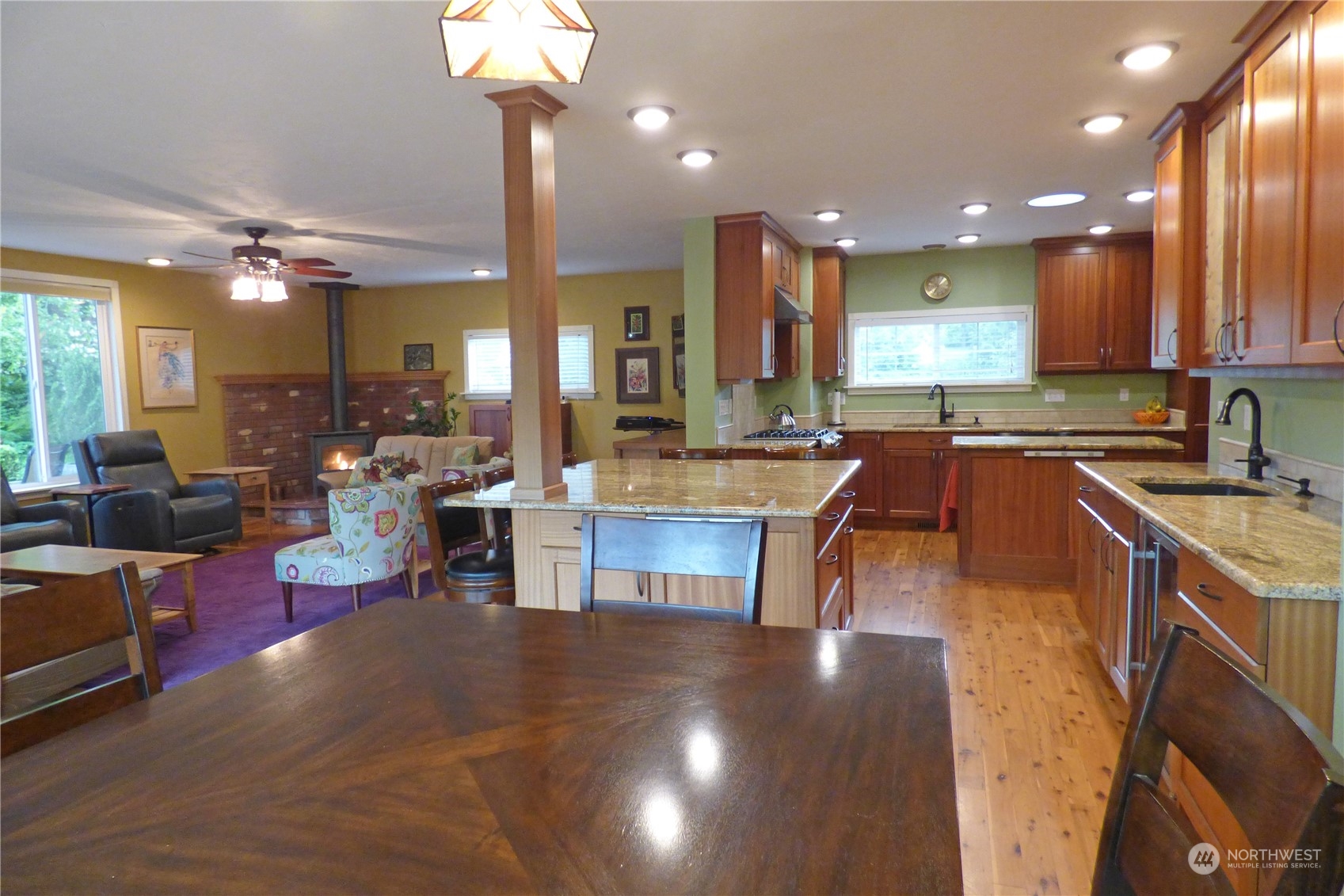 10445 Mullen Road Southeast Olympia, WA 98513 - Photo 10 of 40 Gallery Image 10