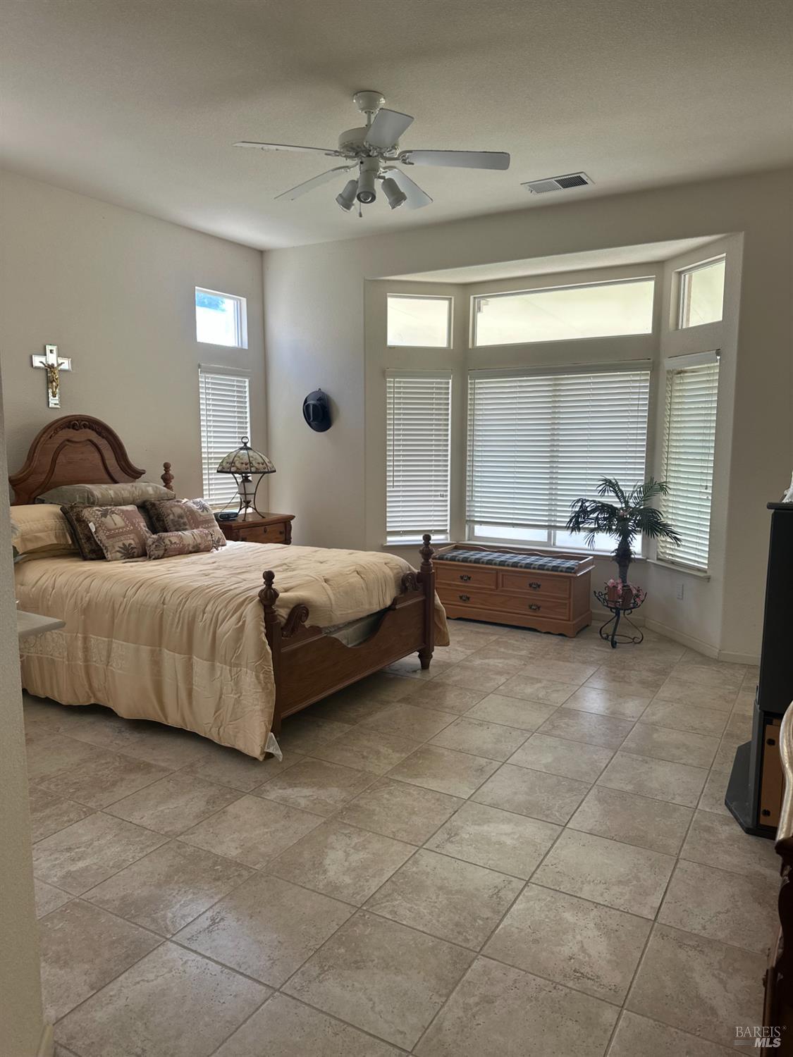 1074 Waterwood Drive Rio Vista, CA 94571 - Photo 4 of 7 a living room with furniture and a large window