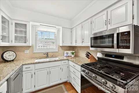 $300,000 | 2229 Rexford Road, Unit C, Charlotte, NC 28211