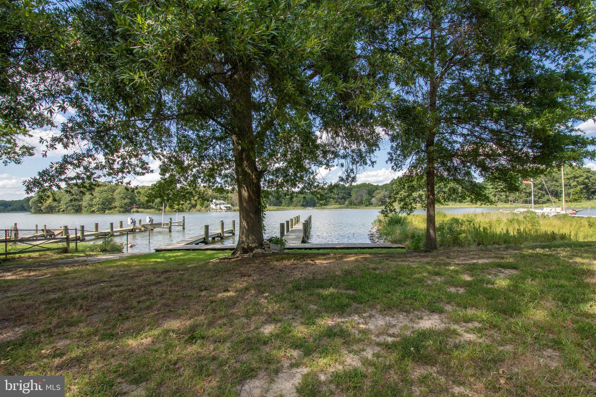 964 Main Street Deale, MD 20751 - Photo 1 of 14 Level 60' wide building site