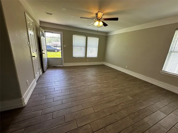 $1,260 | 19112 County Road 520A, Brazoria, TX 77422