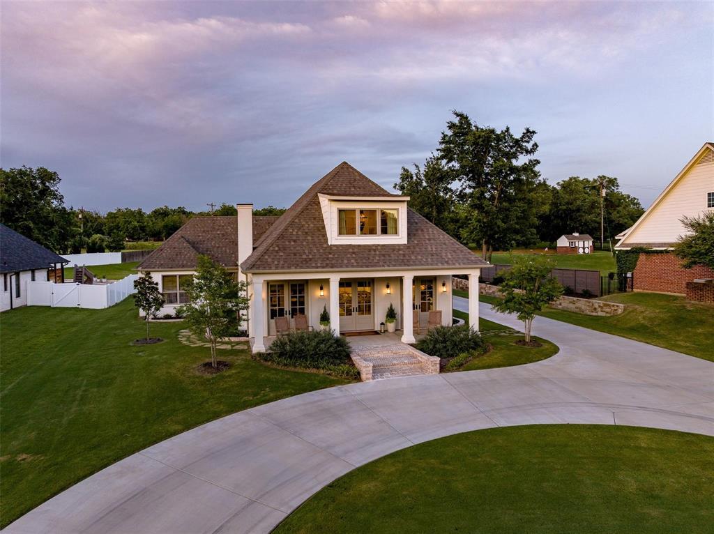 9305 Bellechase Road Granbury, TX 76049 - Photo 2 of 39