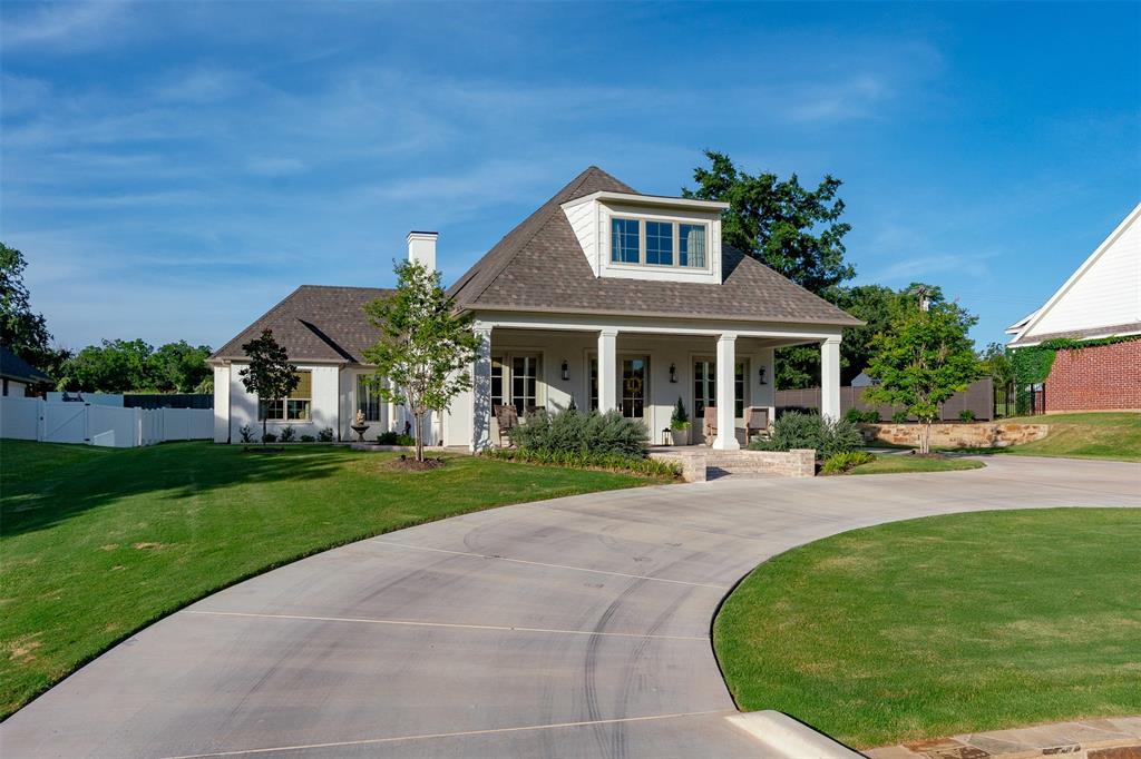 9305 Bellechase Road Granbury, TX 76049 - Photo 4 of 39