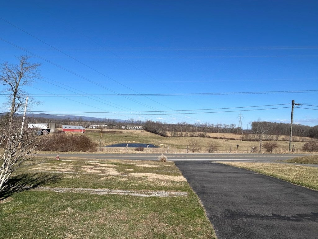 209 Ridge Avenue Rural Retreat, VA 24368 - Photo 24 of 31 Gallery Image 24