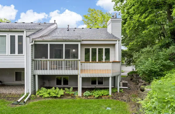$385,000 | 14471 Stewart Lane, Minnetonka, MN 55345