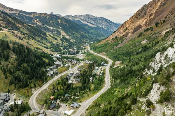 $1,350,000 | 9876 East Little Cottonwood Canyon, Sandy, UT 84092
