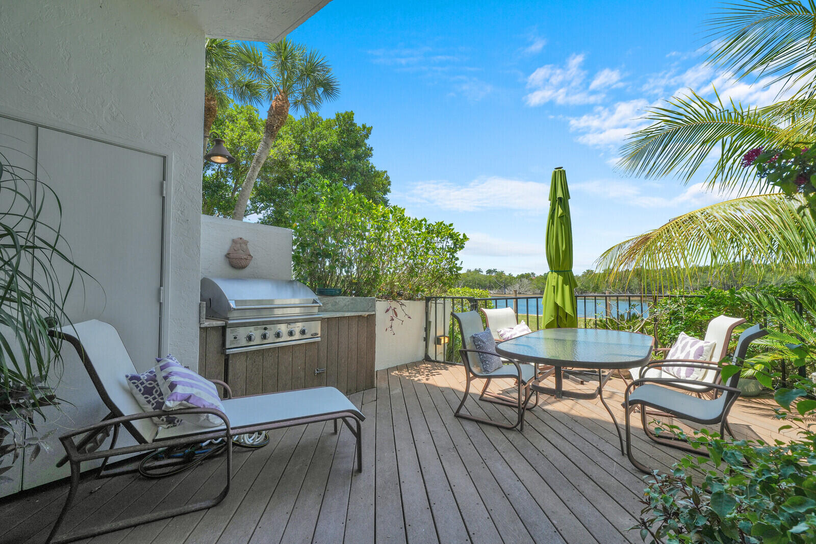 4501 North Ocean Boulevard, Unit TH04 Boca Raton, FL 33431 - Photo 78 of 86 GROUND FLOOR TERRACE