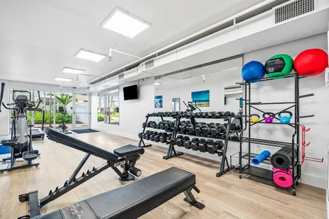 $2,250,000 | 176-184 Lake Drive, Unit 4301, Palm Beach Shores, FL 33404