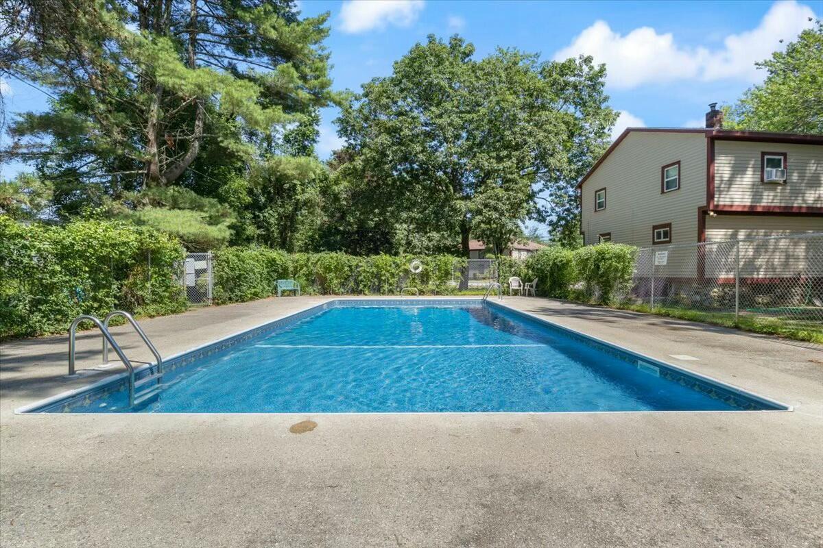 39 Smithwheel Road, Unit 54 Old Orchard Beach, ME 04064 - Photo 21 of 30 Pool 2
