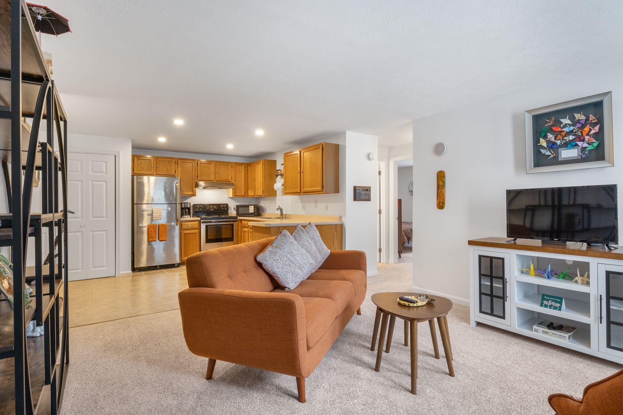 39 Smithwheel Road, Unit 54 Old Orchard Beach, ME 04064 - Photo 3 of 27 39_Smithwheel_Rd_010