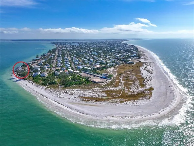 $3,890,000 | 839 North Shore Drive, Anna Maria, FL 34216