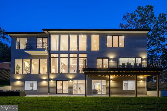 $3,600,000 | 6004 Balsam Drive, McLean, VA 22101