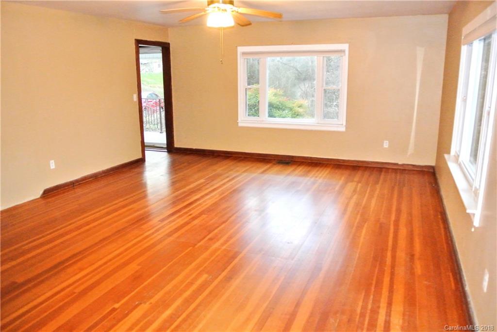 75 Lower Thomas Branch Road Marshall, NC 28753 - Photo 3 of 23