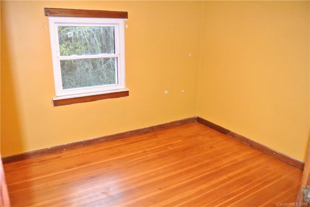 75 Lower Thomas Branch Road Marshall, NC 28753 - Photo 10 of 23