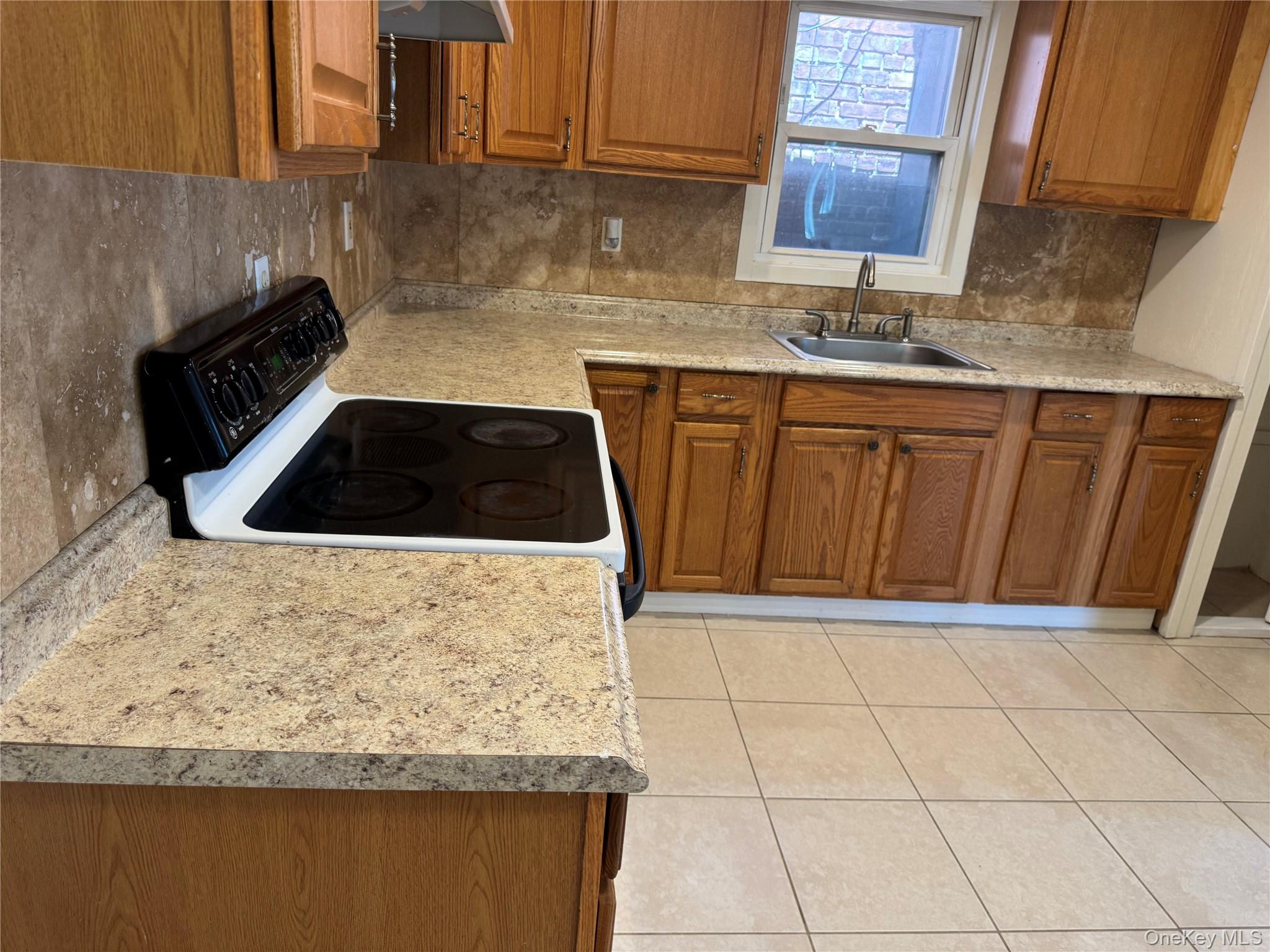 294 Main Street, Unit 2D Beacon, NY 12508 - Photo 2 of 13
