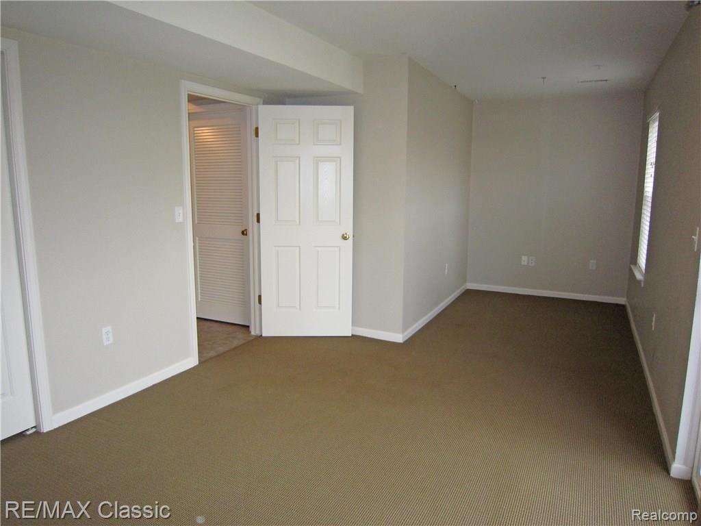 601 Cherry Orchard Road, Unit 142 Canton, MI 48188 - Photo 26 of 27
