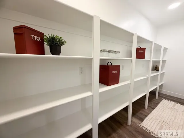 $550,000 | 97 North Hillside Road, Idaho Falls, ID 83402