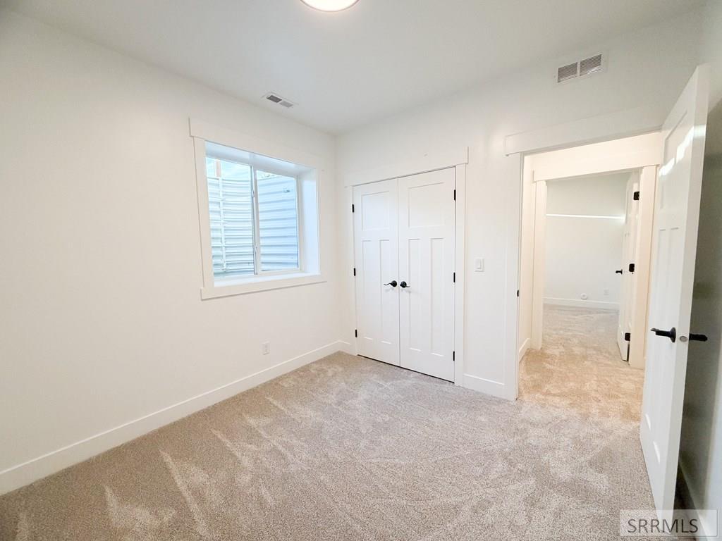 97 North Hillside Road Idaho Falls, ID 83402 - Photo 29 of 46