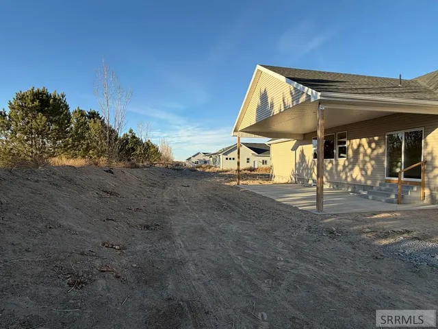 $550,000 | 97 North Hillside Road, Idaho Falls, ID 83402