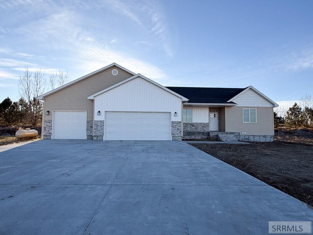 97 North Hillside Road Idaho Falls, ID 83402 - Photo 41 of 46