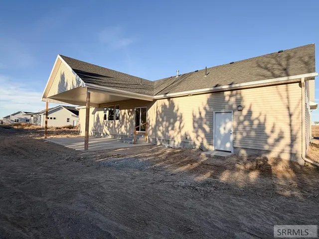 $550,000 | 97 North Hillside Road, Idaho Falls, ID 83402