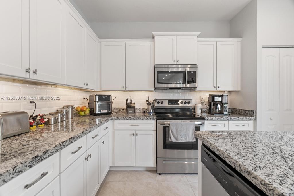 Princeton Miami, FL 33170 - Photo 14 of 44