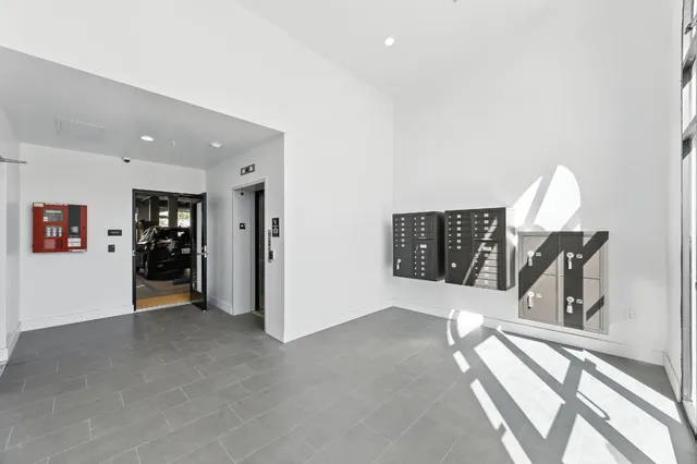 $1,620,000 | 560 El Camino Real, Unit 207, San Carlos, CA 94070