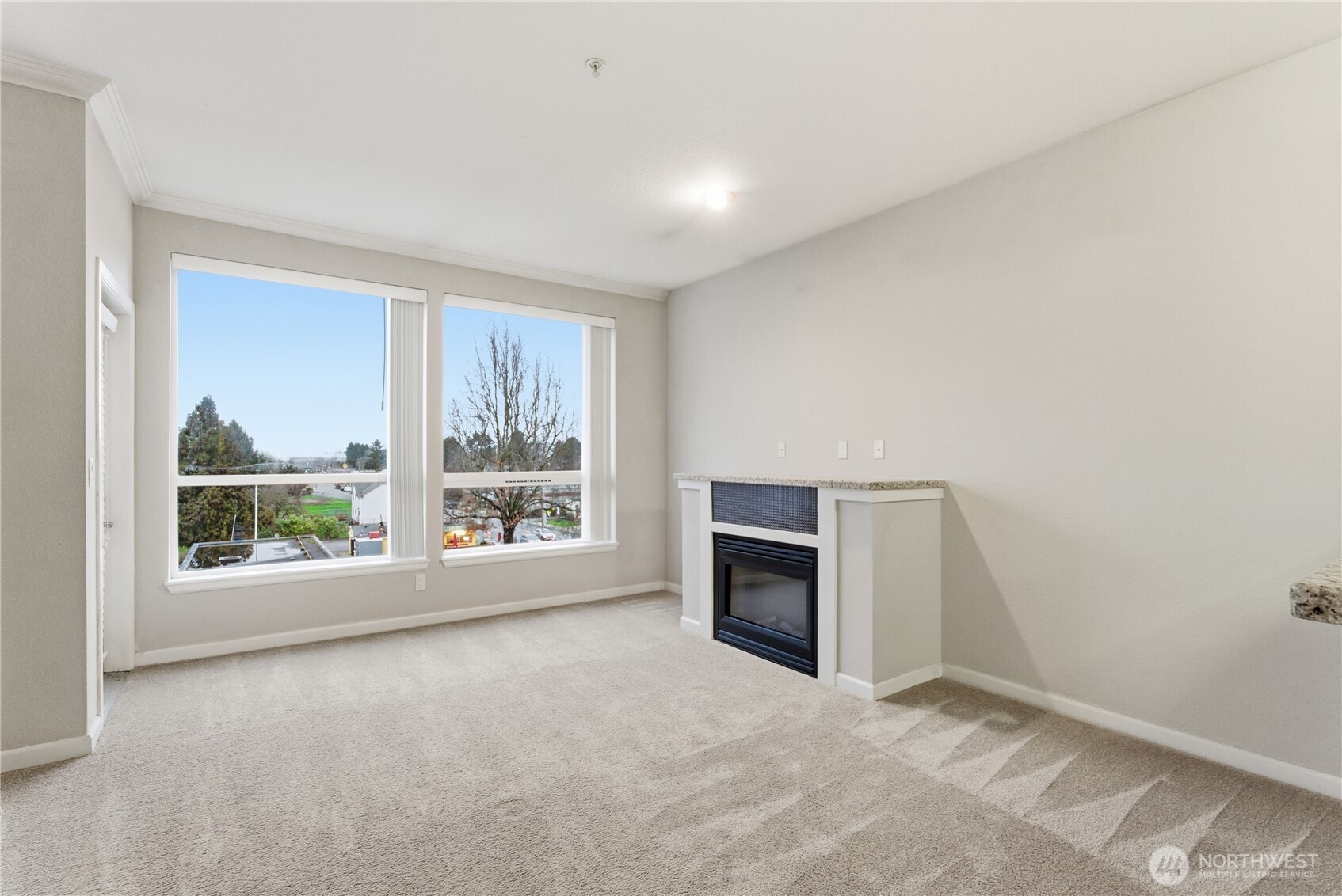 225 Logan Avenue South, Unit 317 Renton, WA 98057 - Photo 11 of 21