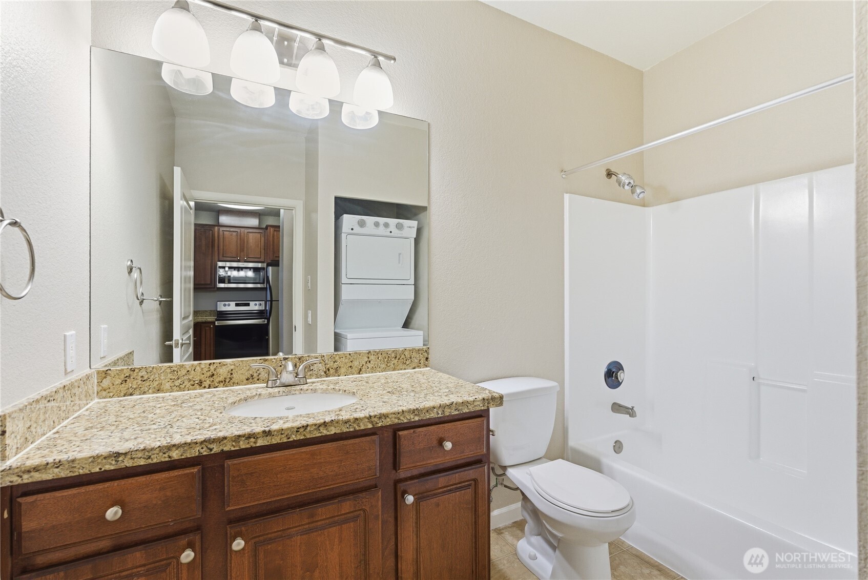 225 Logan Avenue South, Unit 317 Renton, WA 98057 - Photo 15 of 25