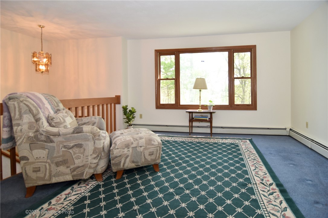 94 Buttonwoods Road Richmond, RI 02898 - Photo 5 of 32