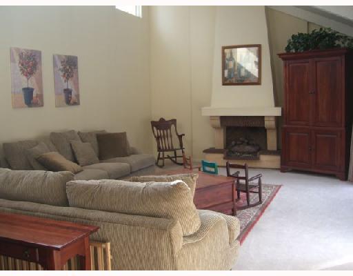 1824 Kent Road Upper St. Clair, PA 15241 - Photo 2 of 8 Living Room.