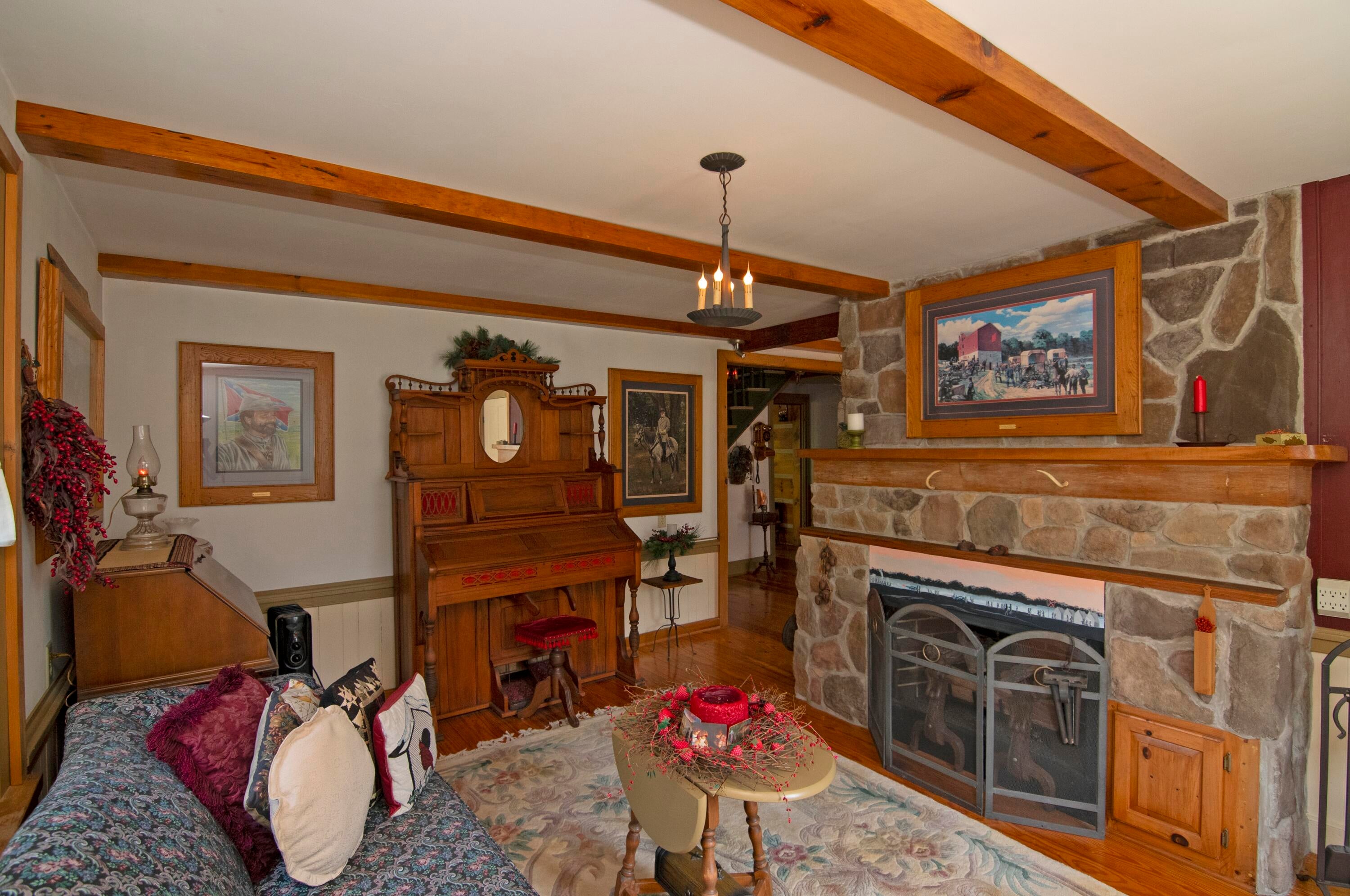 6412 Denmar Road Hillsboro, WV 24946 - Photo 18 of 100 Gallery Image 18