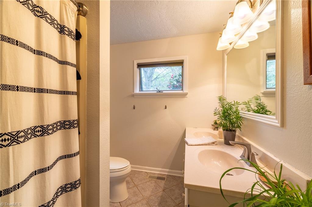 387 Bingham And Parks Road Advance, NC 27006 - Photo 32 of 47 Gallery Image 32