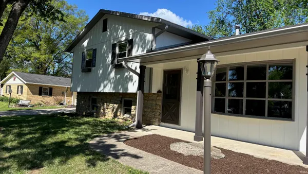 $374,950 | 720 South Westwood Drive, Bloomington, IN 47403