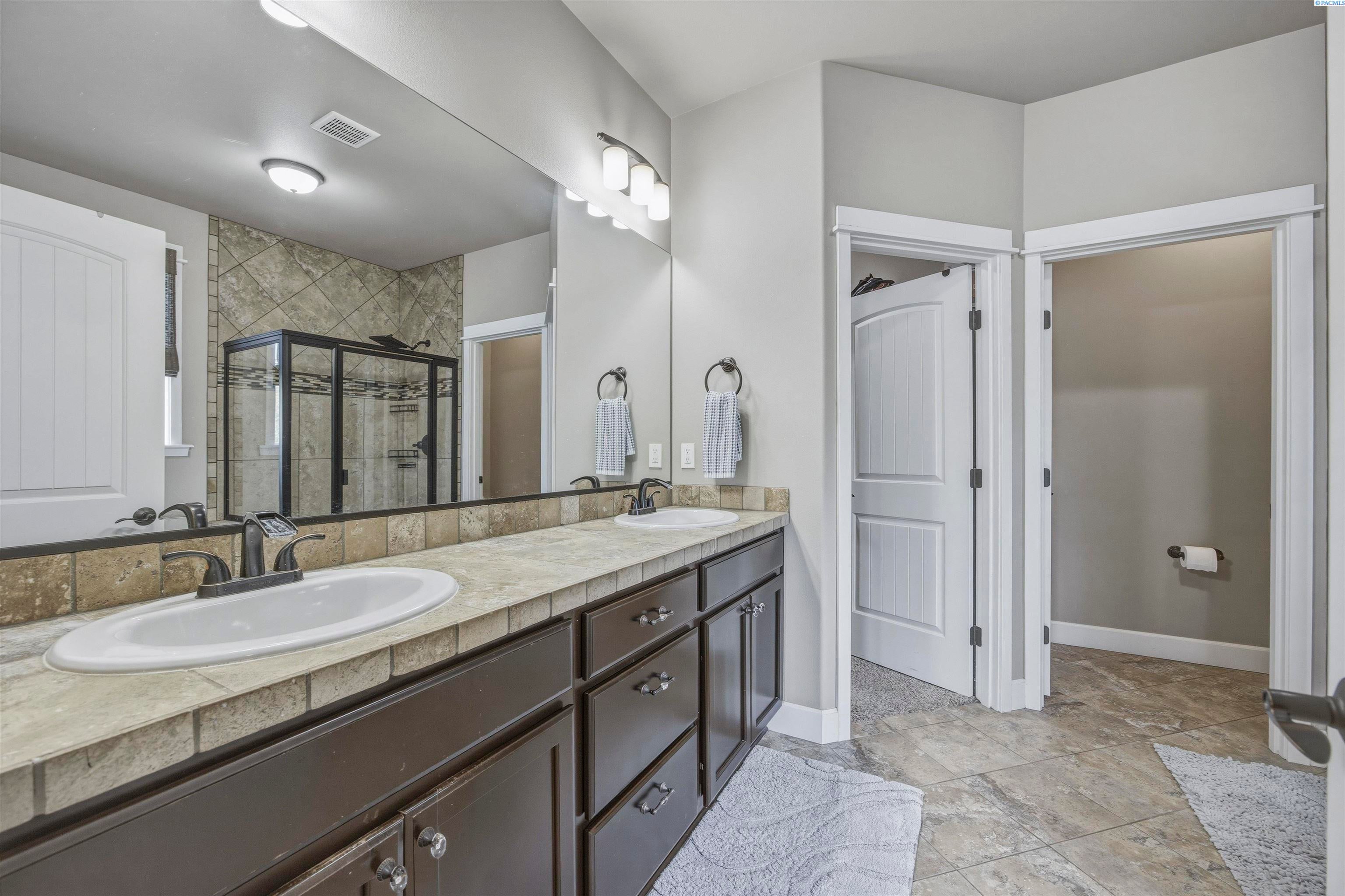 2926 Sunshine Ridge Road Richland, WA 99352 - Photo 17 of 41 Gallery Image 17