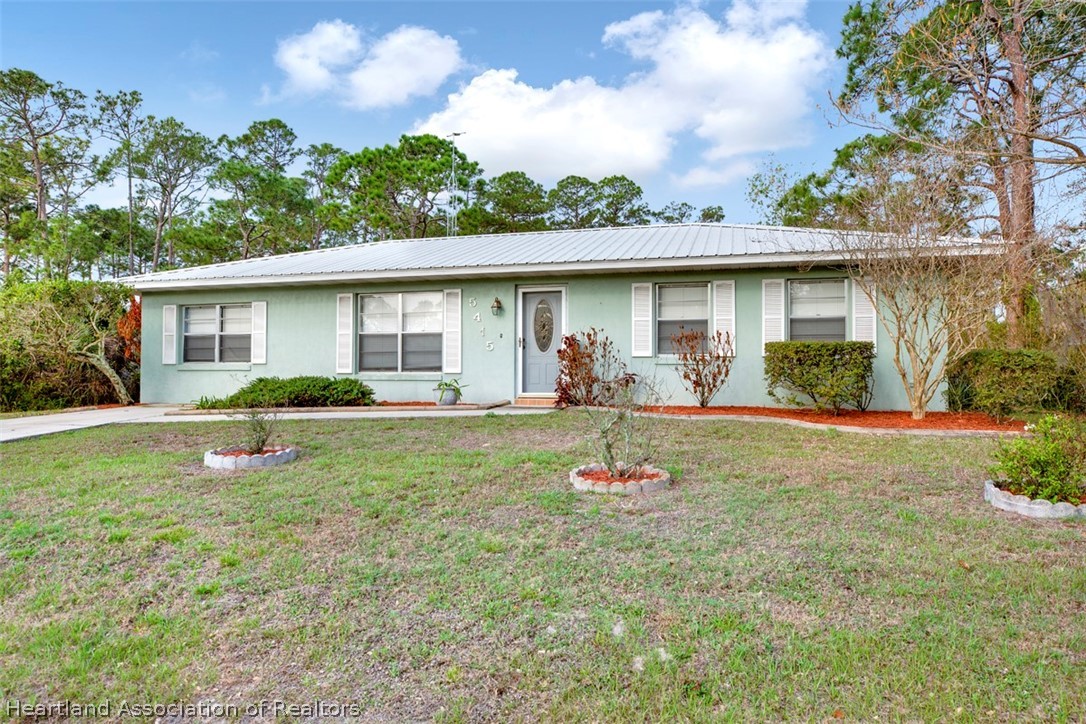 5415 Lakewood Road Sebring, FL 33875 - Photo 1 of 36 Gallery Image 1