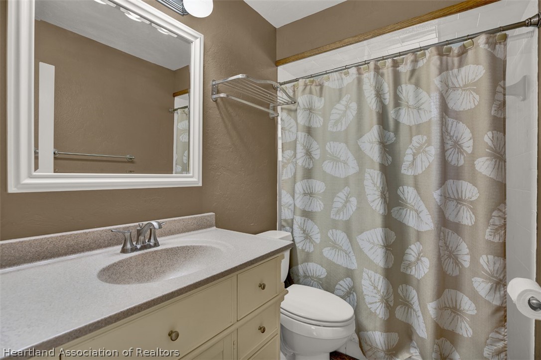 5415 Lakewood Road Sebring, FL 33875 - Photo 10 of 36 Gallery Image 10