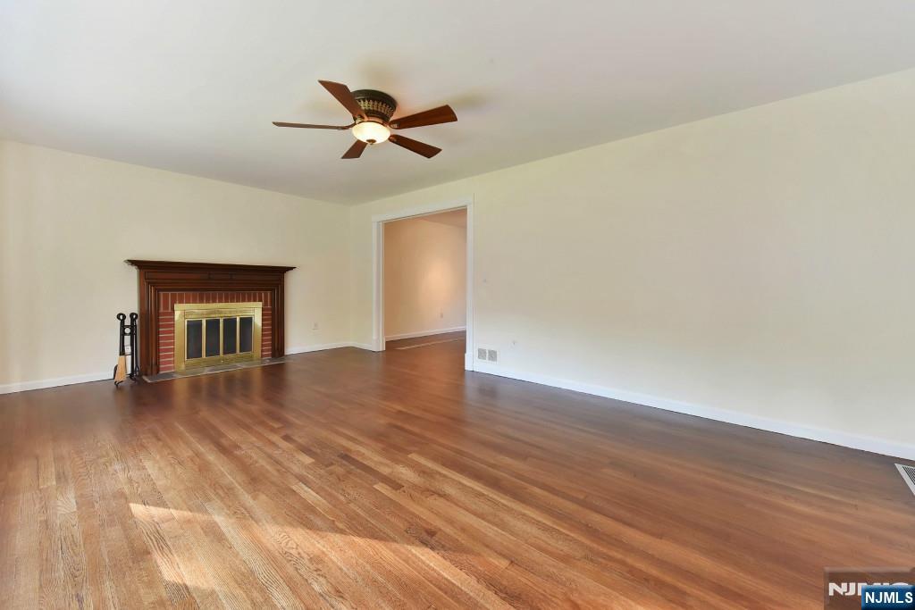 4 Marconi Street Tenafly, NJ 07670 - Photo 22 of 35