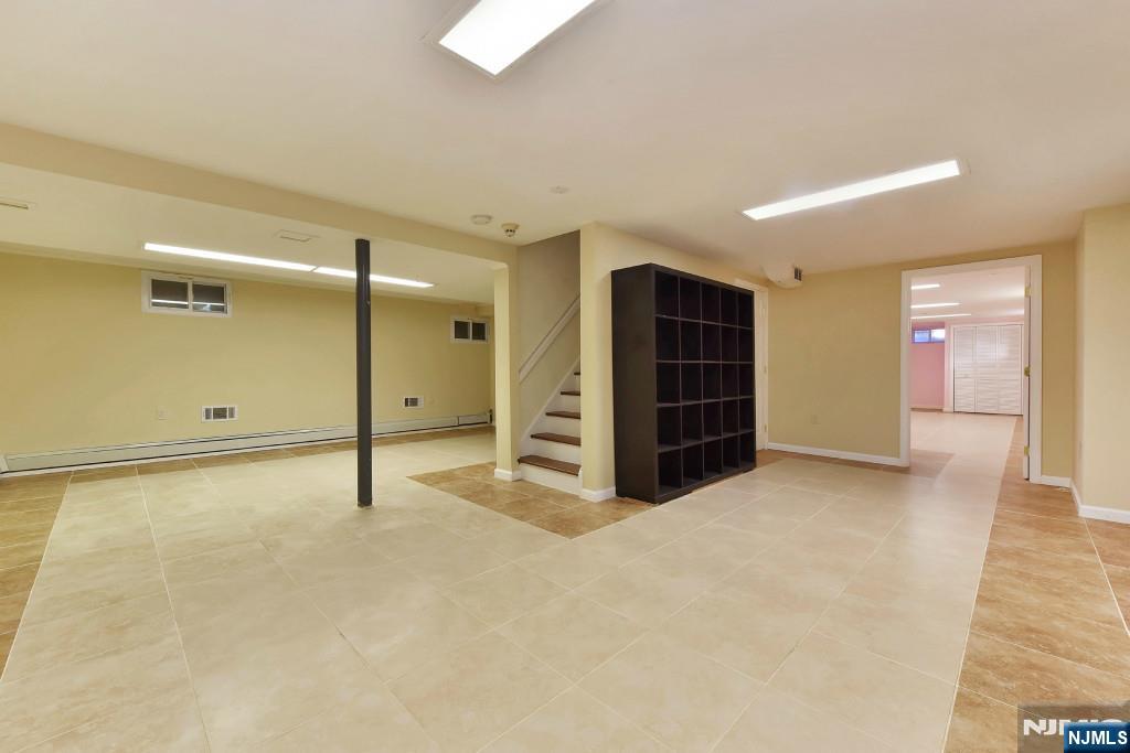 4 Marconi Street Tenafly, NJ 07670 - Photo 25 of 35
