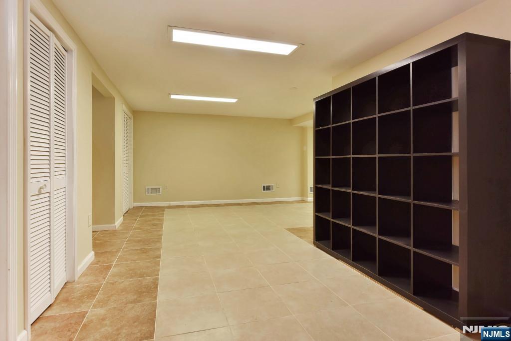 4 Marconi Street Tenafly, NJ 07670 - Photo 27 of 35