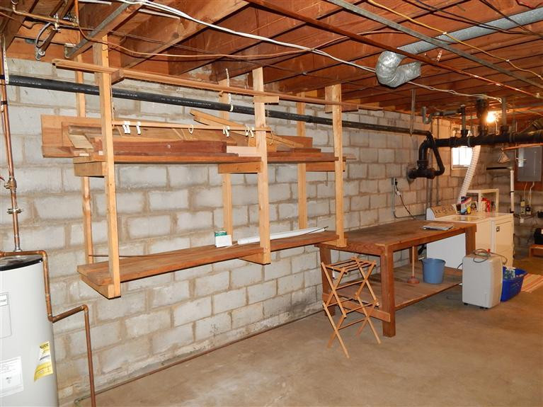 1511 Beacon Hill Road Lexington, KY 40504 - Photo 34 of 37 Photo 35