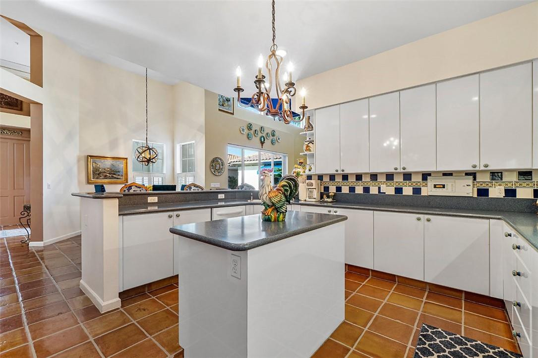 6366 Northwest 23rd Street Boca Raton, FL 33434 - Photo 16 of 37 Kitchen