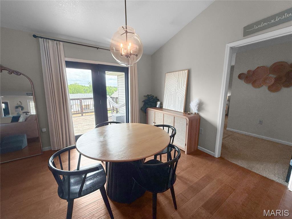 5687 Clear Creek Road Hannibal, MO 63401 - Photo 11 of 49