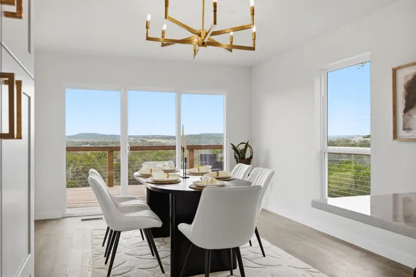 $1,300,000 | 5203 Cueva Drive, Austin, TX 78738