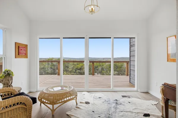 $1,300,000 | 5203 Cueva Drive, Austin, TX 78738