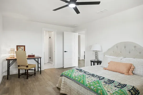 $1,300,000 | 5203 Cueva Drive, Austin, TX 78738