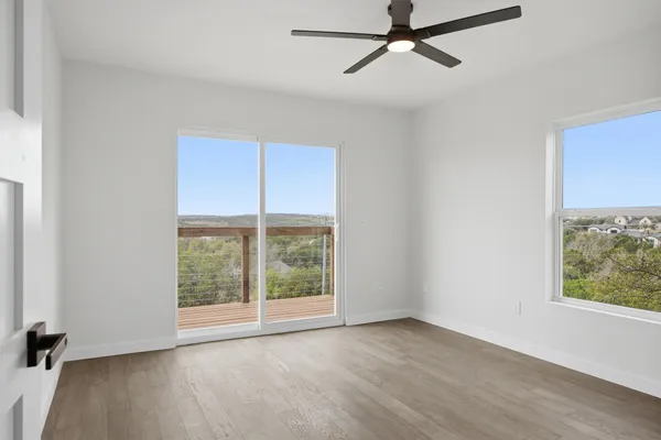 $1,300,000 | 5203 Cueva Drive, Austin, TX 78738